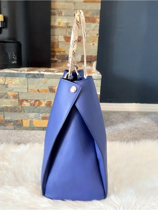 Christian Dior Python Vertical Addict Tote Bag - Picture 10 of 16